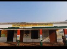 शिक्षा के मंदिर में गुरुजी महिला शिक्षक के साथ मनाते है रंगरलियां, विभाग मौन