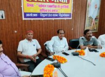अधिकारियों समेत समाज में अपनों की बुराई करने से बचे हर पत्रकार 