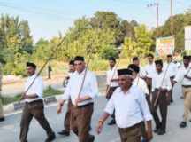 RSS स्थापना के 100 वर्ष पूर्ण होने पर सांसद पाल ने निकाला भव्य पथ संचलन