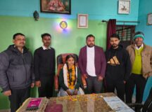 एक दिन की प्रिंसपल बनी लक्ष्मी गौतम, पूरा दिन चलाया स्कूल