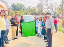 लखनऊ में आयोजित बाल उत्सव में प्रतिभाग करने छह बच्चियां रवाना