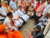 बक्शे नही जाएंगे दोषी: पीड़ित परिवार से मिले विधायक नापाध्यक्ष गोविंद जिलाध्यक्ष दीपक व सत्य प्रकाश राही