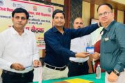 डायट पर आयोजित मासिक समीक्षा बैठक में रैंकिंग में सुधार पर बल