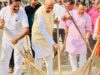 मंदिर परिसर में चला वृहद स्वच्छता अभियान, चेयरमैन व सांसद ने किया श्रमदान