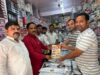उसका बाजार के प्रबुद्ध लोगों से मिले भाजपा जिलाध्यक्ष दीपक मौर्या, गिनाईं उपलब्धियां