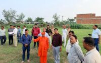 ​सीएम योगी के आगमन को लेकर कार्यक्रम स्थल का निरीक्षण, विधायक राही ने तैयारियों का लिया जायजा