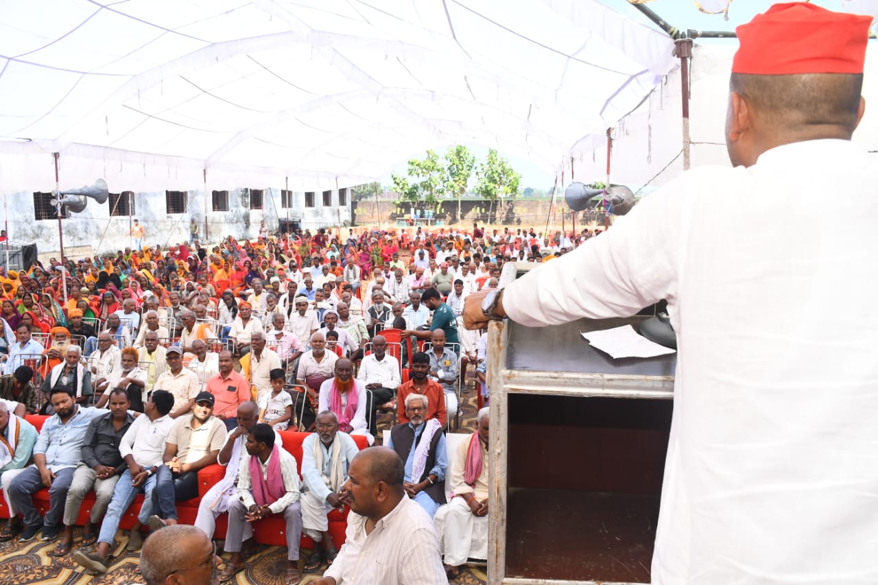 सिद्धार्थनगर के विकास पुरुष पूर्व मंत्री दिनेश सिंह की 17वीं पुण्यतिथि पर विशाल श्रद्धांजलि सभा